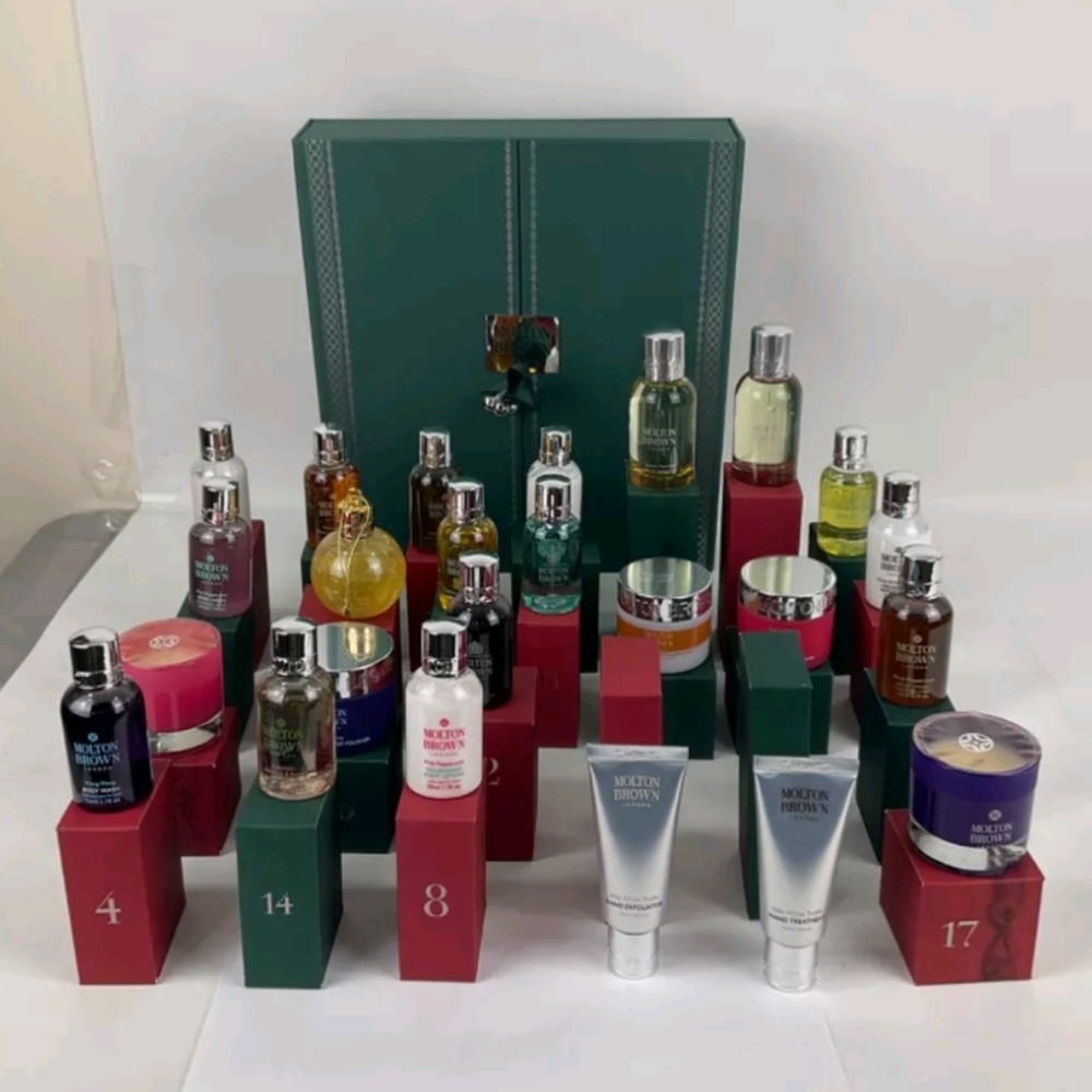 Molton Brown Advent Calendar 24 pc Brand New. Eau, Lotion, Body Wash, Lotion...